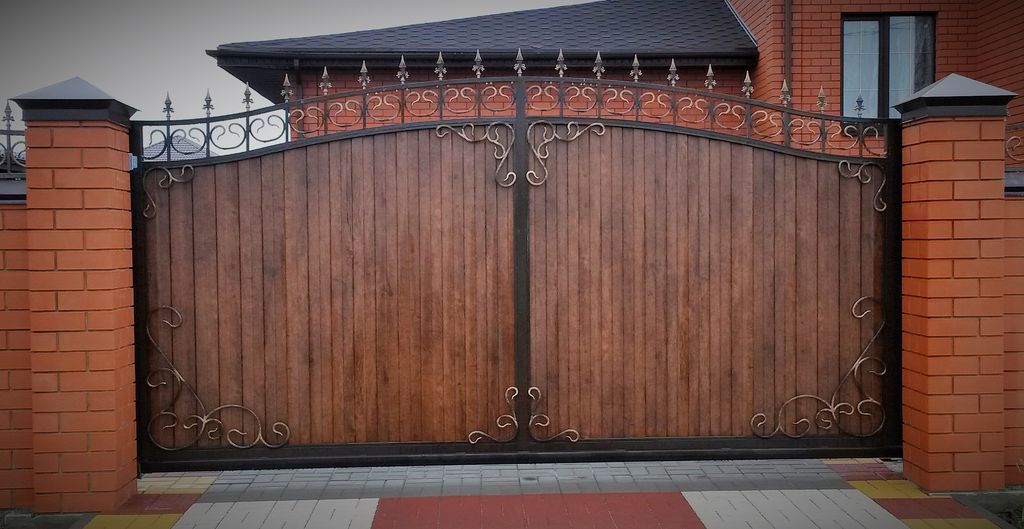 Купить простые ворота для дома: советы по выбору, установке и уходу в Полысаево от 33591 руб | ВоротМастер-Плс
