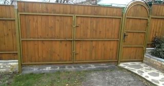 Купить распашные ворота деревянные Полысаево, цена от 2782 руб.